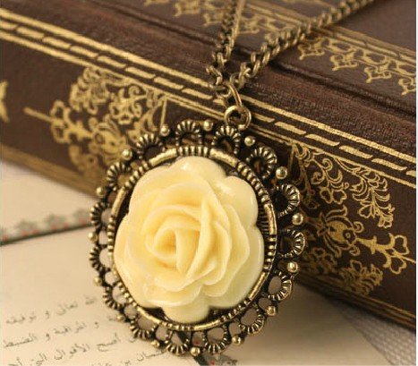 flower pendant
