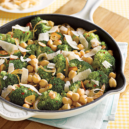 chickpeas-broccoli